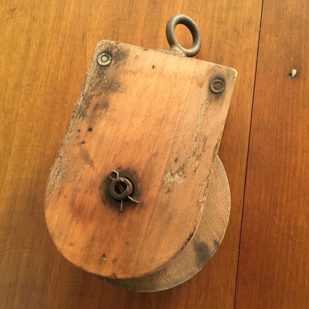 Decorative Wooden Pulley